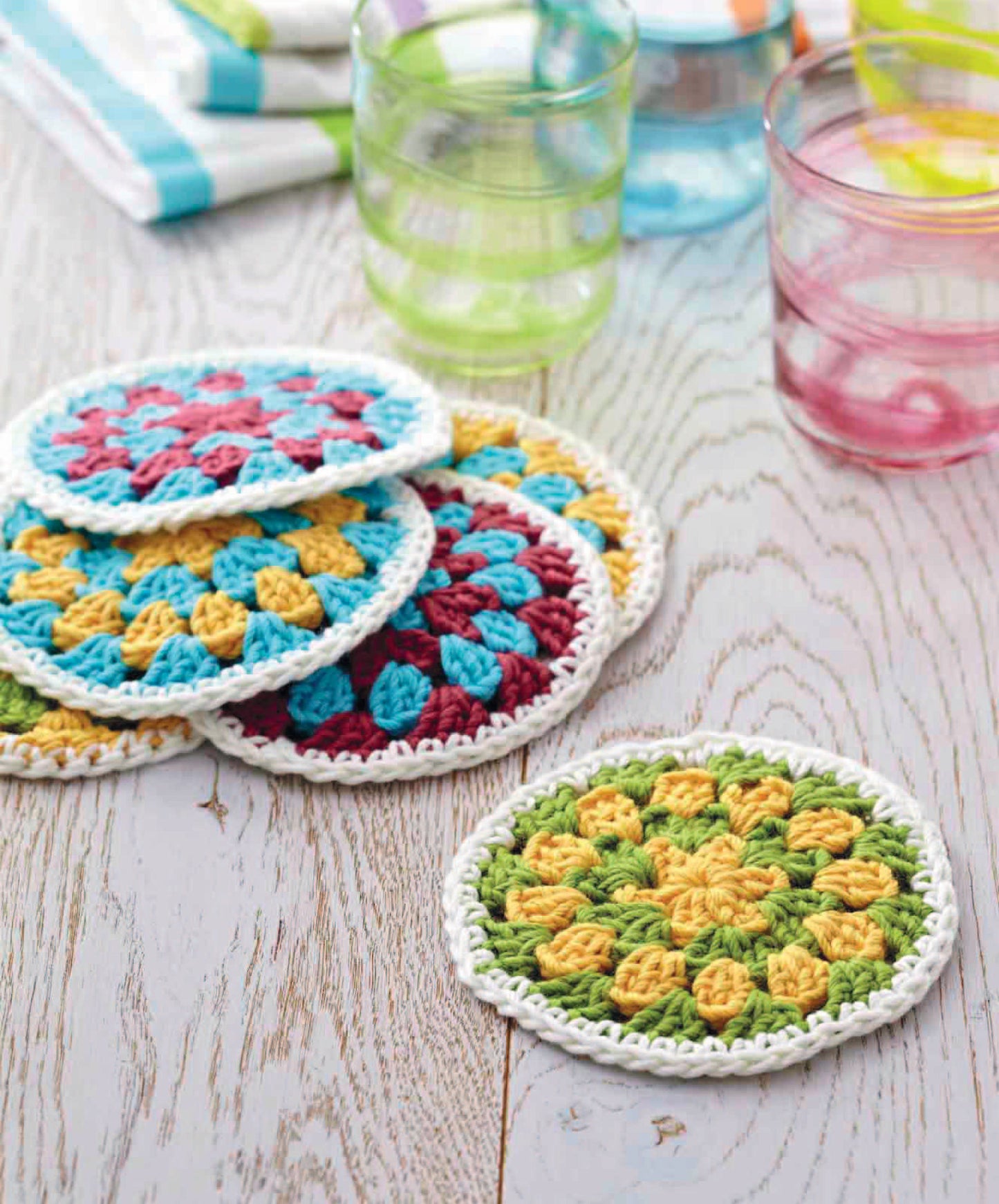 A complete step-by-step guide to learning to crochet-kroshiCraft